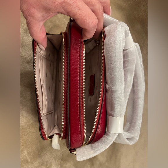 ❤️ NWT Red Kate Spade Staci Dual Zip Around Crossbody - Picture 4 of 11